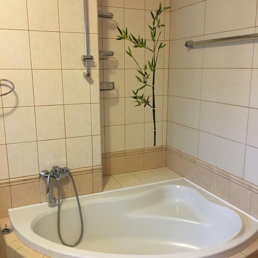 Apartment Tekelova 95M2 Прешов Экстерьер фото